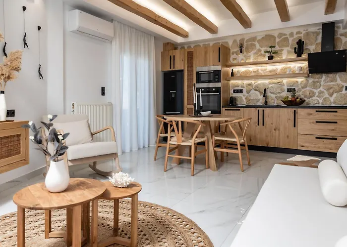 M Superior Naxos Town Апартаменты