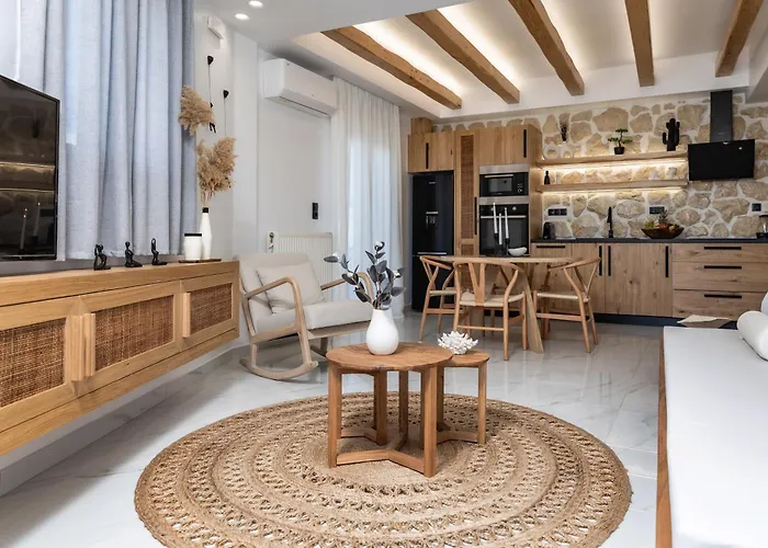 M Superior Naxos Town Naxos City